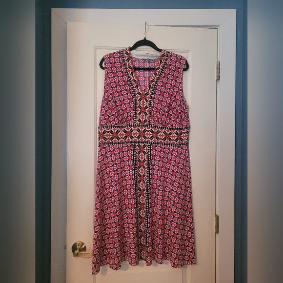 Dresses & Skirts - Dress